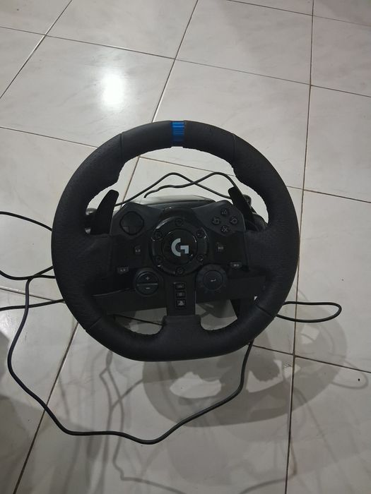 Volante + Pedais Logitech G923 PS5/PS4/PC
