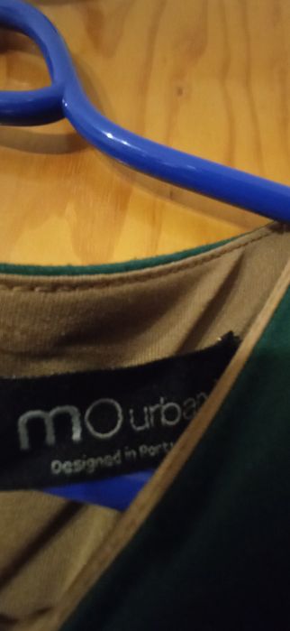 Vestido de manga curta