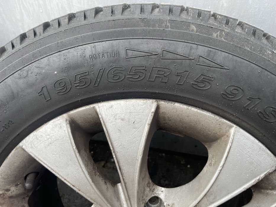 Диски з резиною r15 5/112 Skoda VW Seat(Octavia,Golf,Leon,Touran)