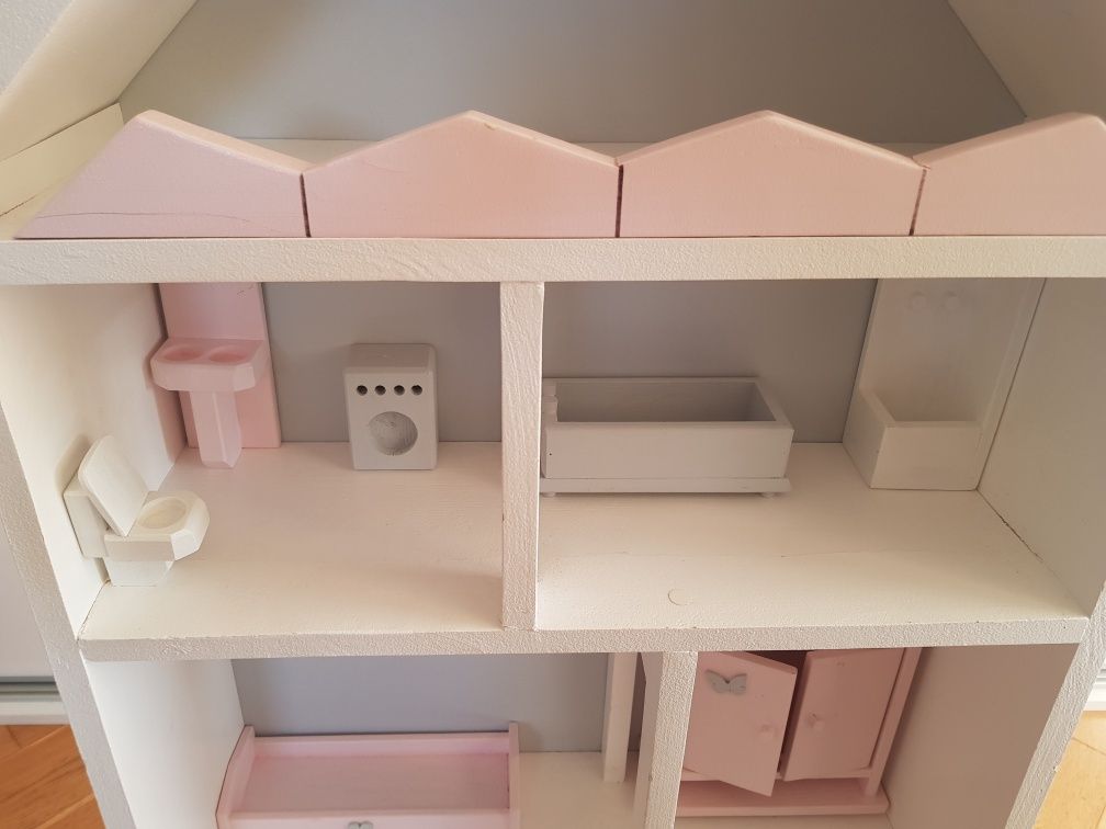 Drewniany duży domek dla Barbie, Lol Surprise z mebelkam 122x60x20i