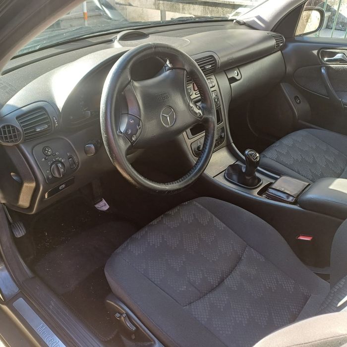 Mercedes w203 c220 cdi/troca moto/carro pequeno