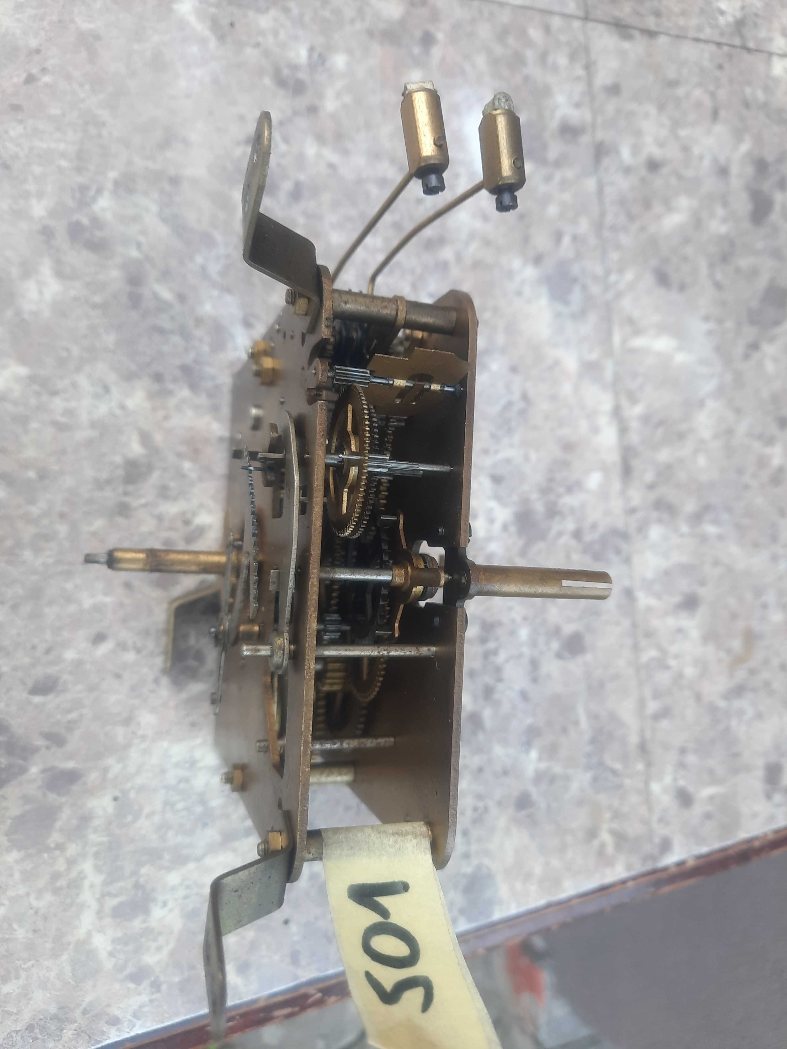 501 Mechanizm zegara łańcuchowy wagowy Kienzle 508/70