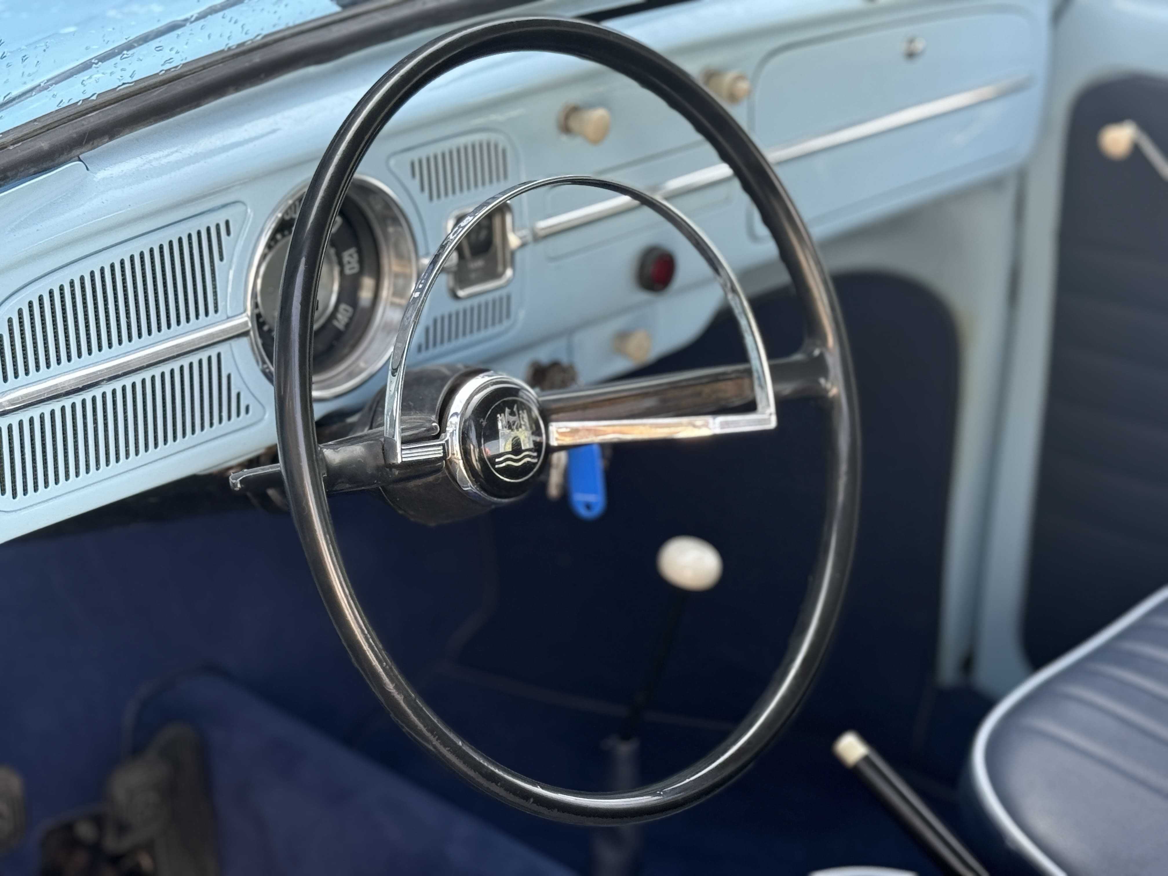 VOLKSWAGEN CAROCHA 1300