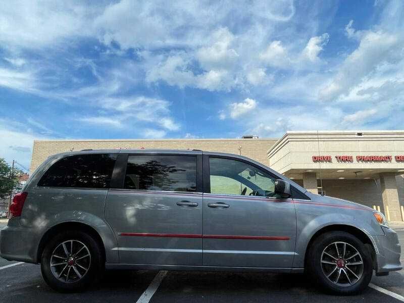 2017 Dodge Caravan
