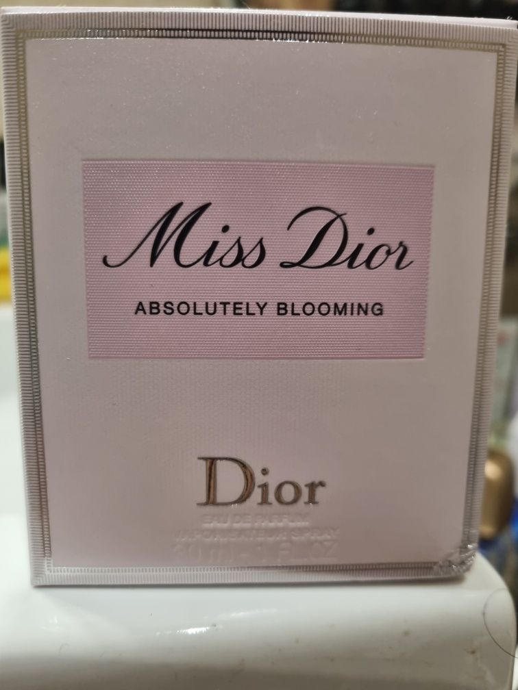 Miss dior absolutey blooming