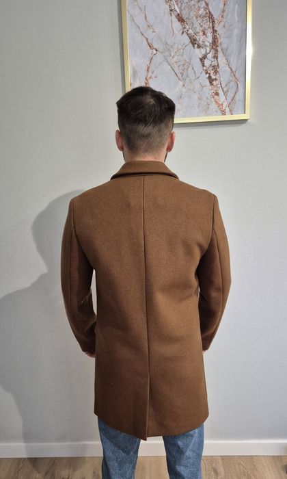 Męski płaszcz Carry