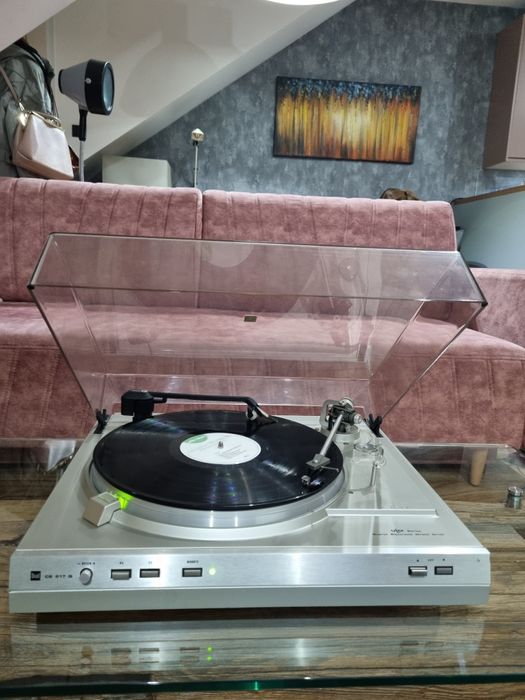 Gramofon DUAL CS 617 Q