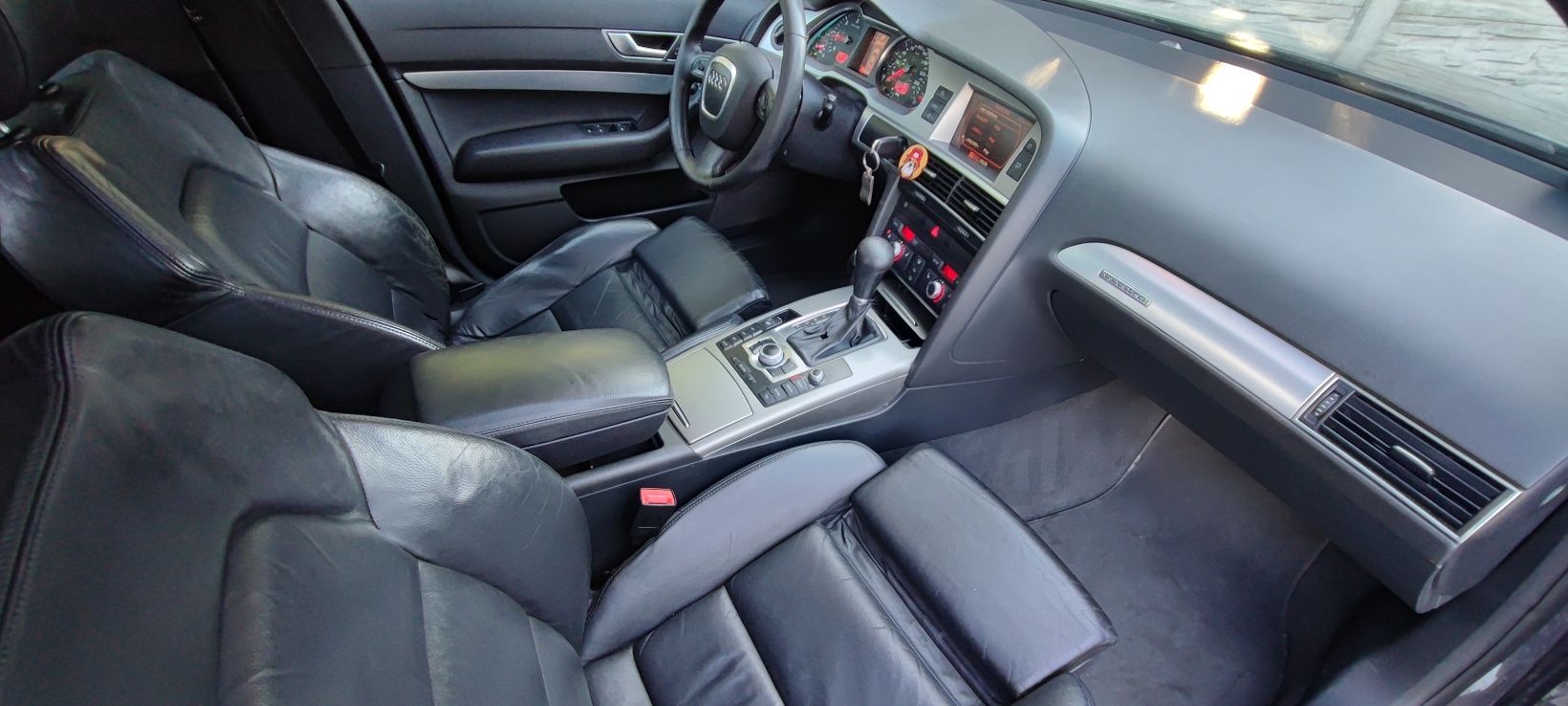 Audi A6 3.0 233  , Quattro , Automat ,Alu , Xenon  .