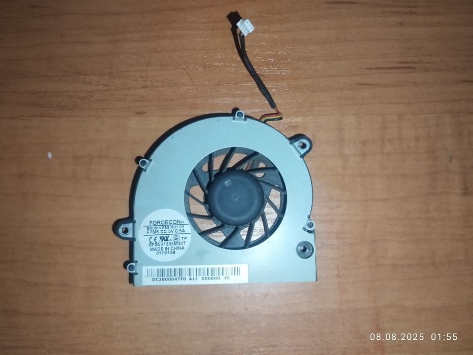 Деталі від ноудбука