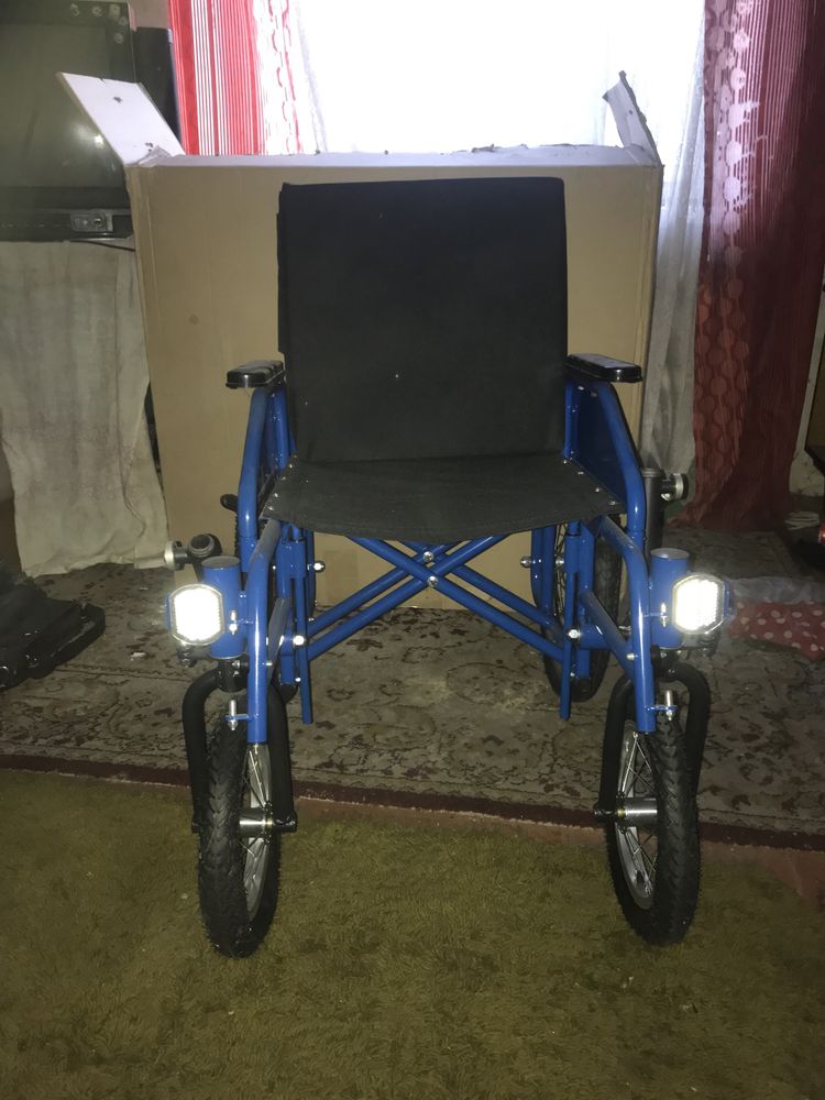 Инвалидное кресло/инвалидная коляска дорожная