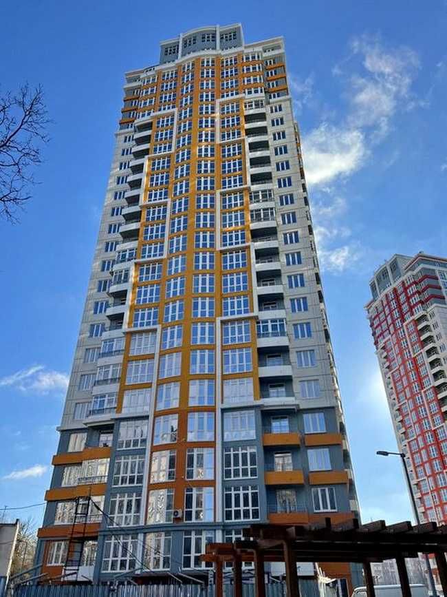tir-31 Продажа 3 комн в ЖК Четыре Сезона 100 метров! + Кладовка