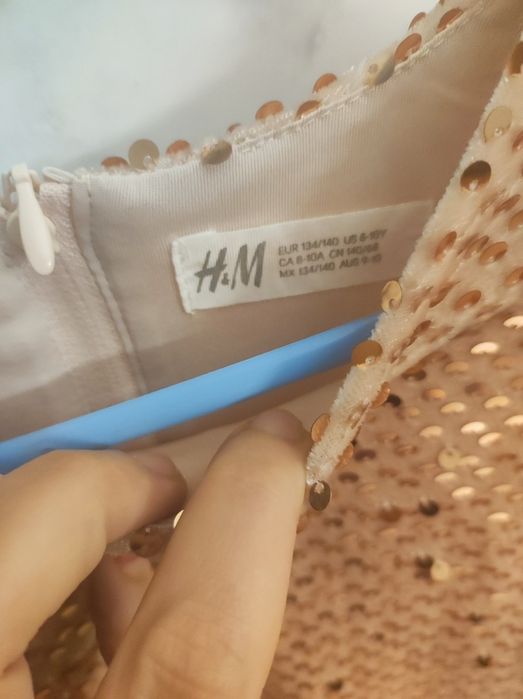 Sukienka h&m cekiny różowa beżowa 134/140