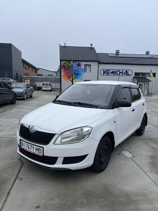 Skoda Fabia 2012 рік