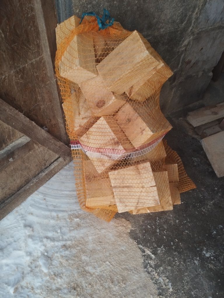Drewno opałowo-rozpałkowe