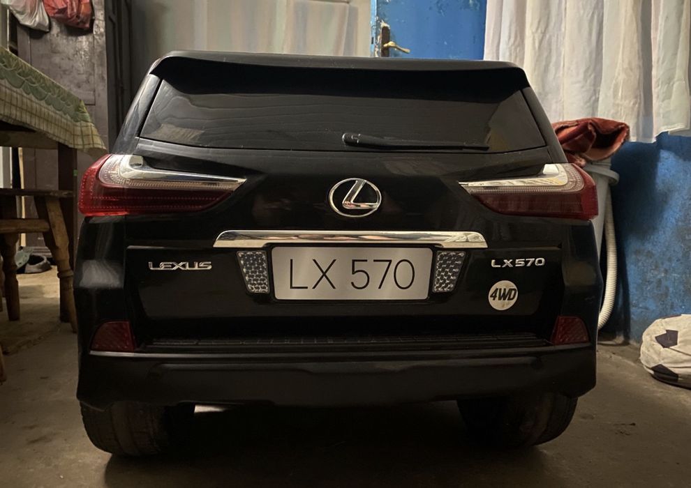 Електро автомобіль дитячий Lexus lx-570