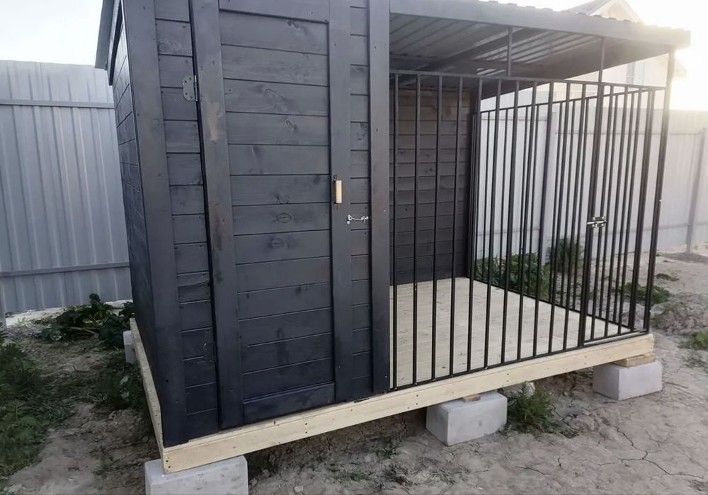 Вольєр для собаки з хоз блоком сірий