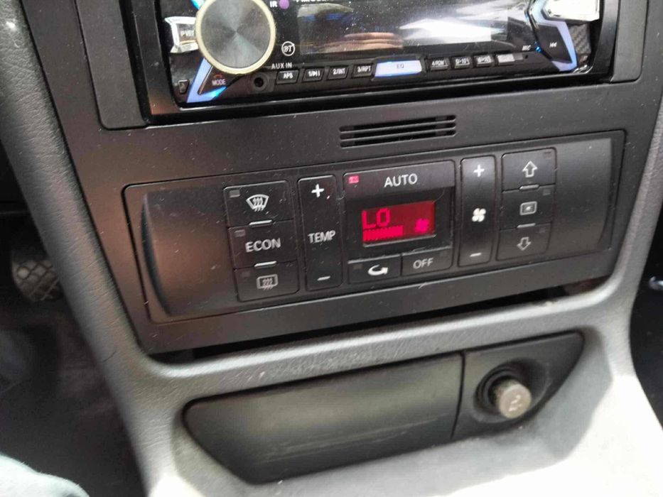 Audi a4 1.6 gasolina  NEGOCIÁVEL