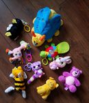 Zabawki dla dziecka pluszowe przytulanki pluszaki zawieszki 8 szt.