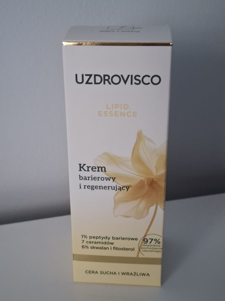 Uzdrovisco lipid essence