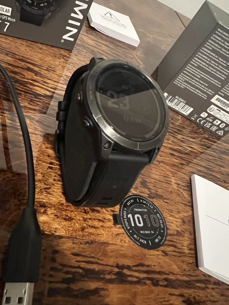 Garmin Fenix 7 – Sapphire Solar 47 мм Carbon Grey DLC Titanium з Black