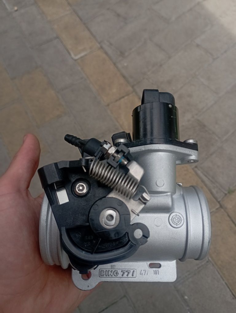 Дроссель Bing 77 47 101 BMW R1200 GS