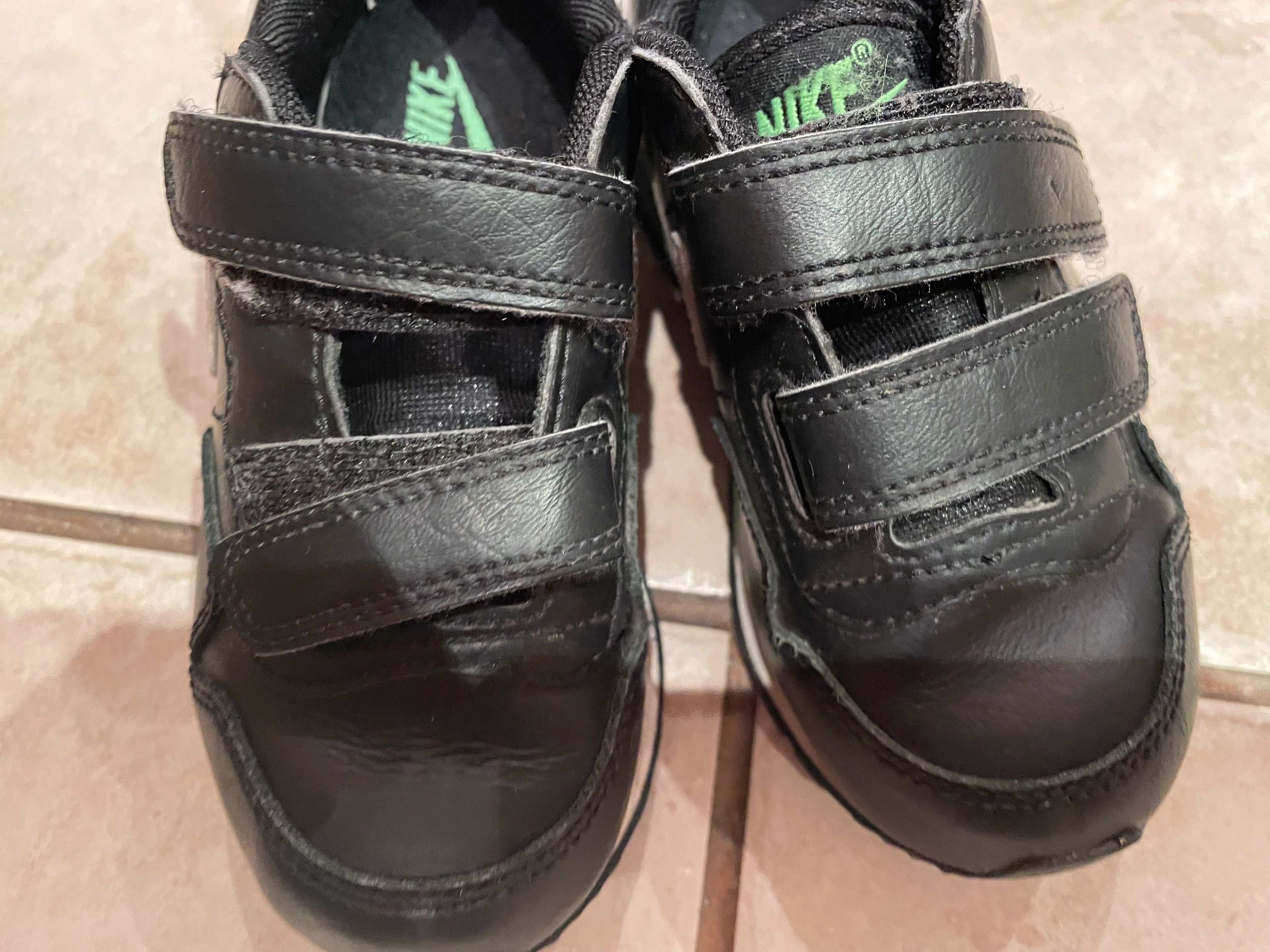 Nike 25,5 czyli 14,5 cm dziecięce uniwersalne