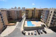Armação de Pêra, T2 Semi-Novo com Piscina, Garagem e 2 wc´s