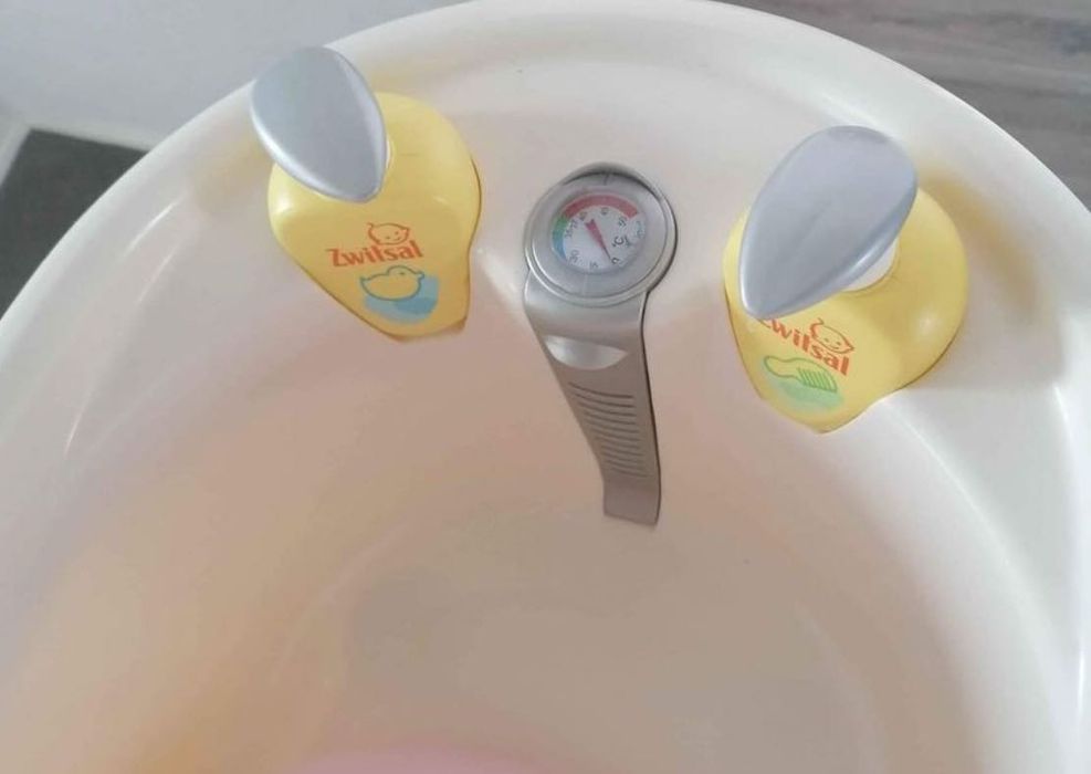 Продам ванночку дитячу