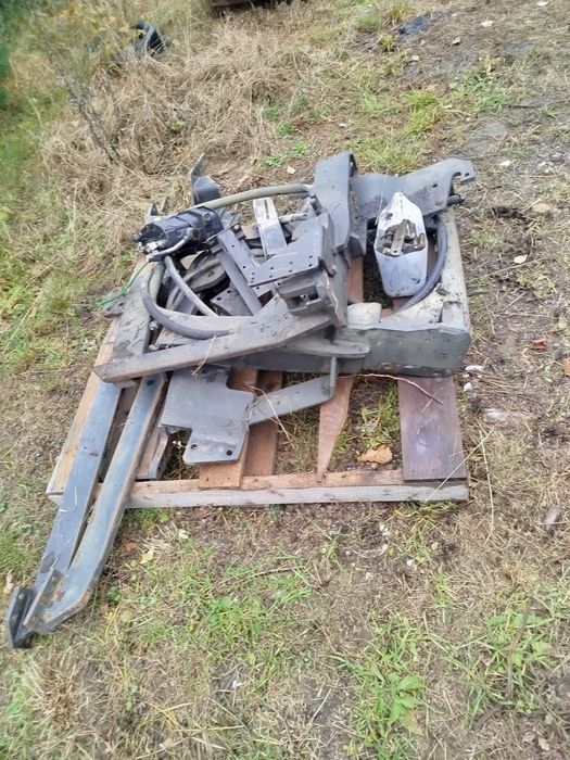 Witam sprzedam adaptacje Maillux New holland tl100 ts90