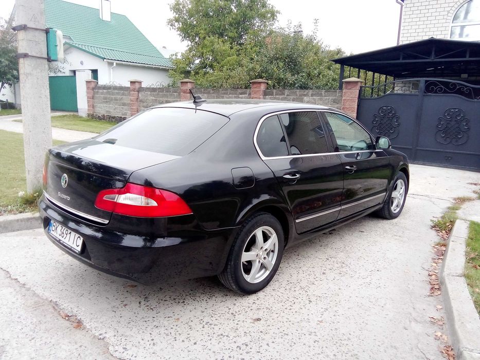 Продам Шкоду 1.8Б. 2009 року.