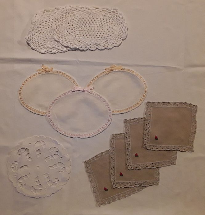 Texteis de cozinha: pegas, bases, sacos para guardanapos