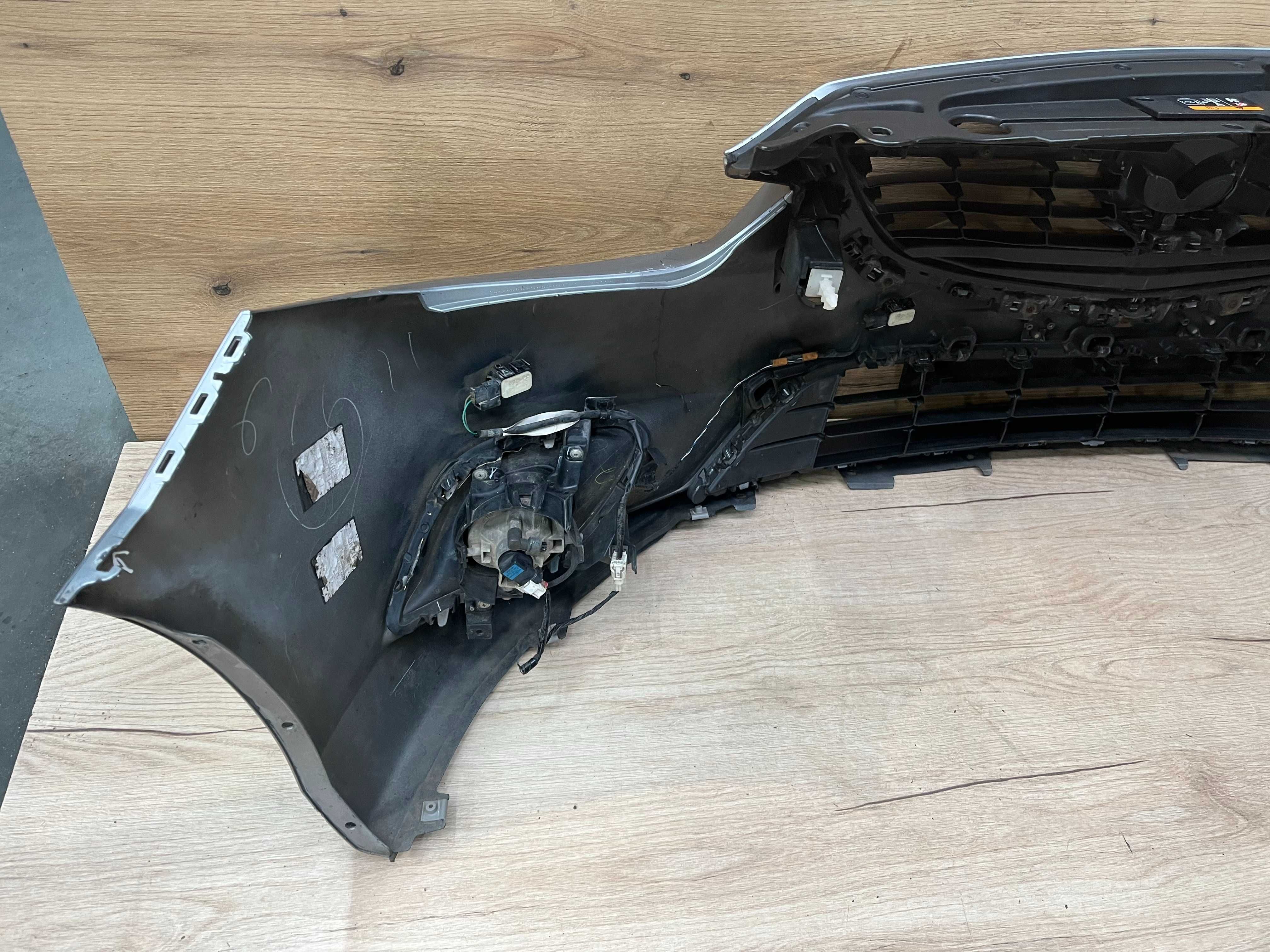 Zderzak przedni Mazda 6 GJ 4x pdc kolor 38p