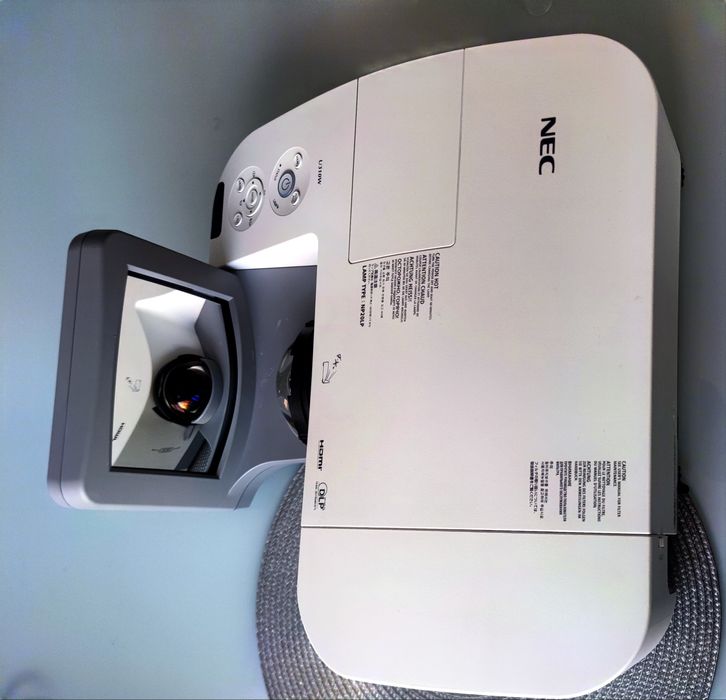 Nec np 310w projektor