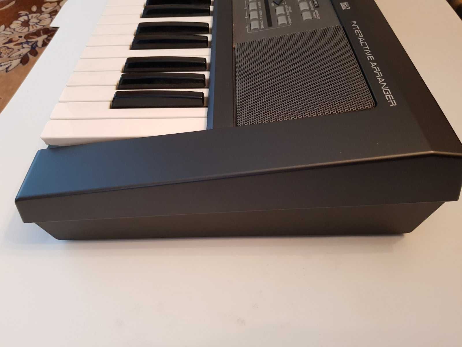 Синтезатор Roland e 09