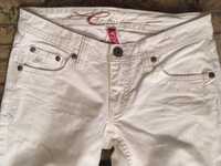 Okazja! Esprit białe jeansowe spodnie r. 26 Long.
