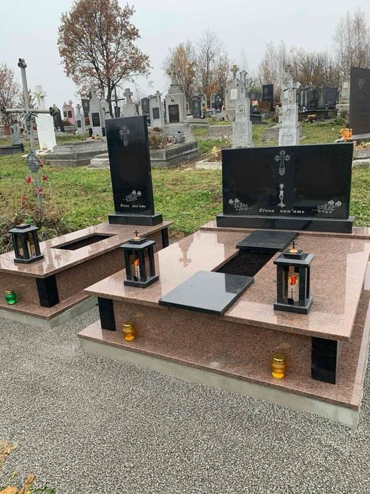 Виготовлення/Встановлення/Реставрація памятників/Бруківка.