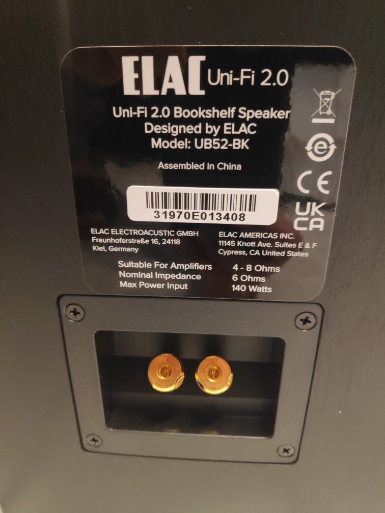 Elac Uni-Fi 2.0 UB52 to 3-drożna kolumna podstawkowa