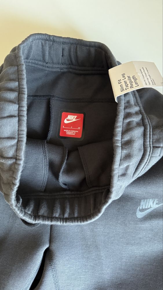 Nike Tech Fleece Anthracite w rozmiarze S drill black joggers