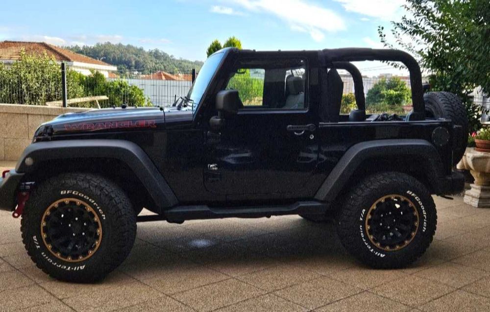 Jeep wrangler impecável