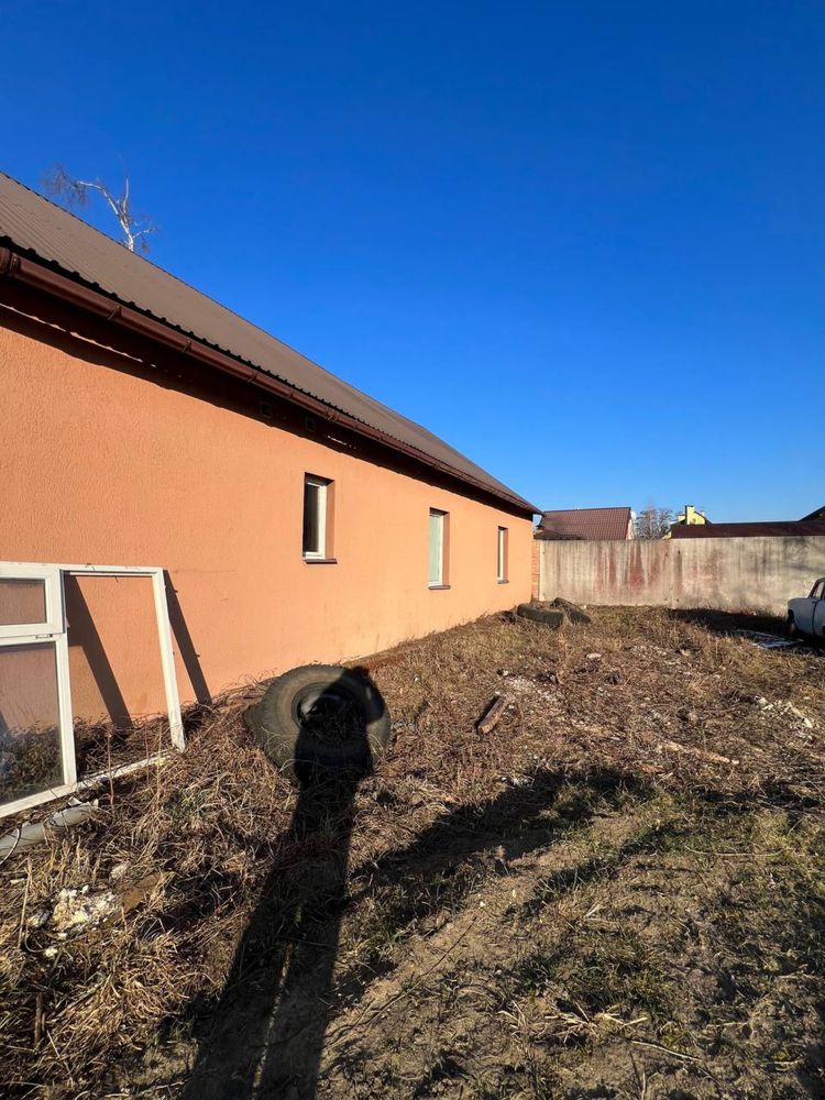 Оренда комерційного приміщення в Брюховичах