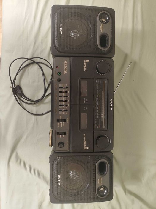 Магнитофон SONY cfs-w430L