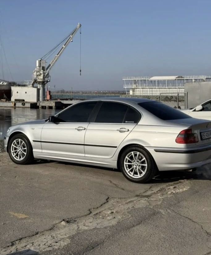 Продам BMW e46 рест 2004р.
