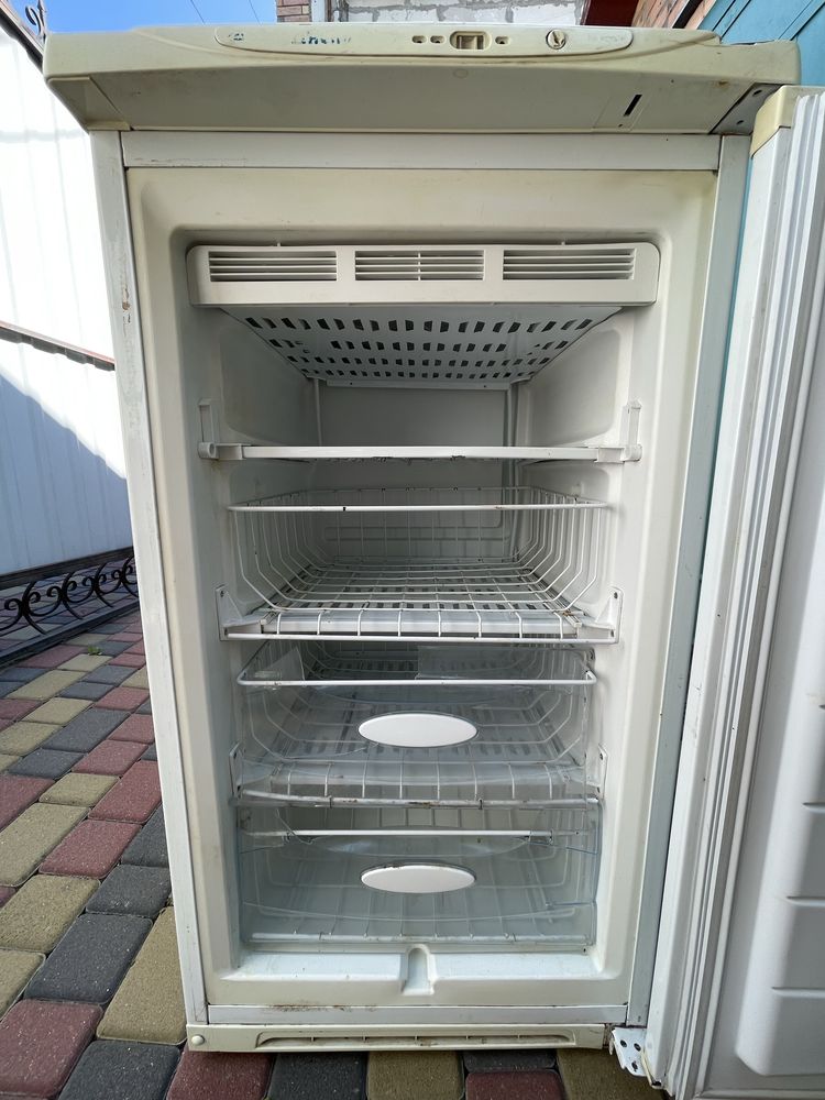 Морозильна камера ДНЕПР