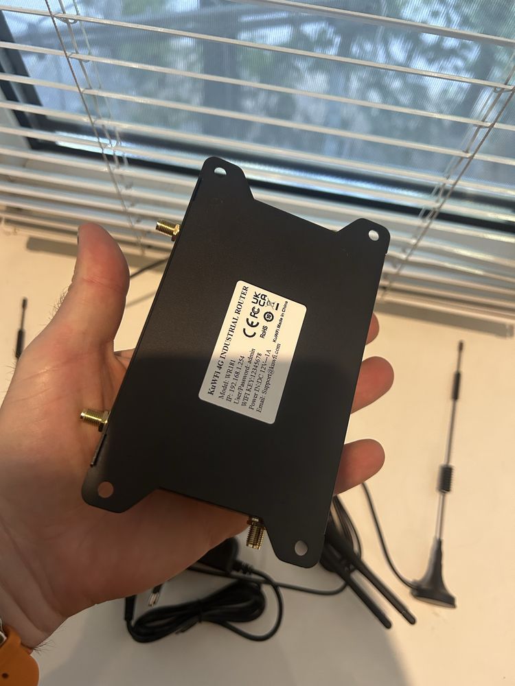Роутер 4G Cat4 KuWfi LTE під сім карту MIMO антени металевий