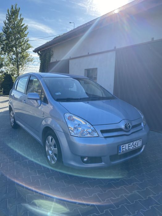 Toyota corolla verso 1.8 benzyna