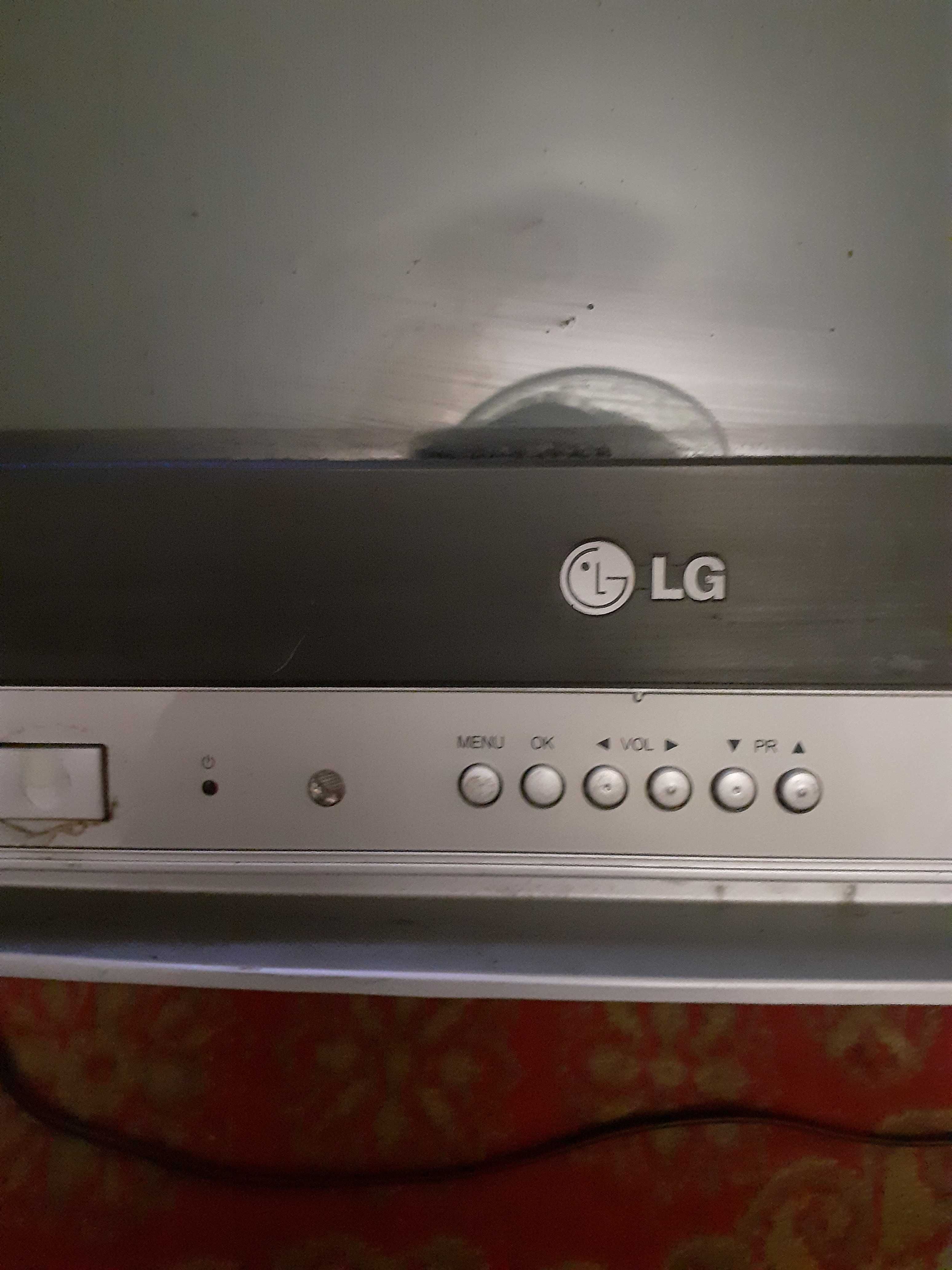 DVD  LG проигриватель