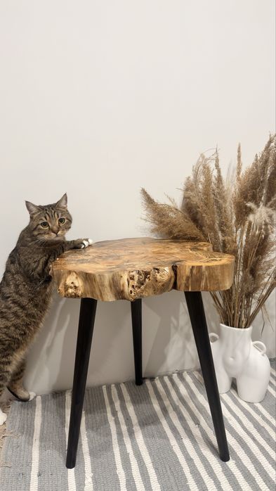 Стіл приліжковий (кавовий) із слебу