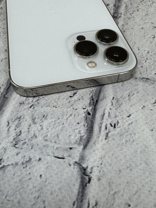 Iphone 13 Pro Max 256gb neverlock Silver 620$