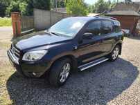 Toyota RAV4 D-4D z polskiego salonu