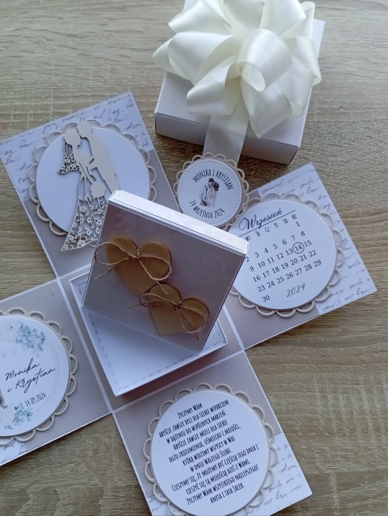 Personalizowany exploding box z okazji ślubu